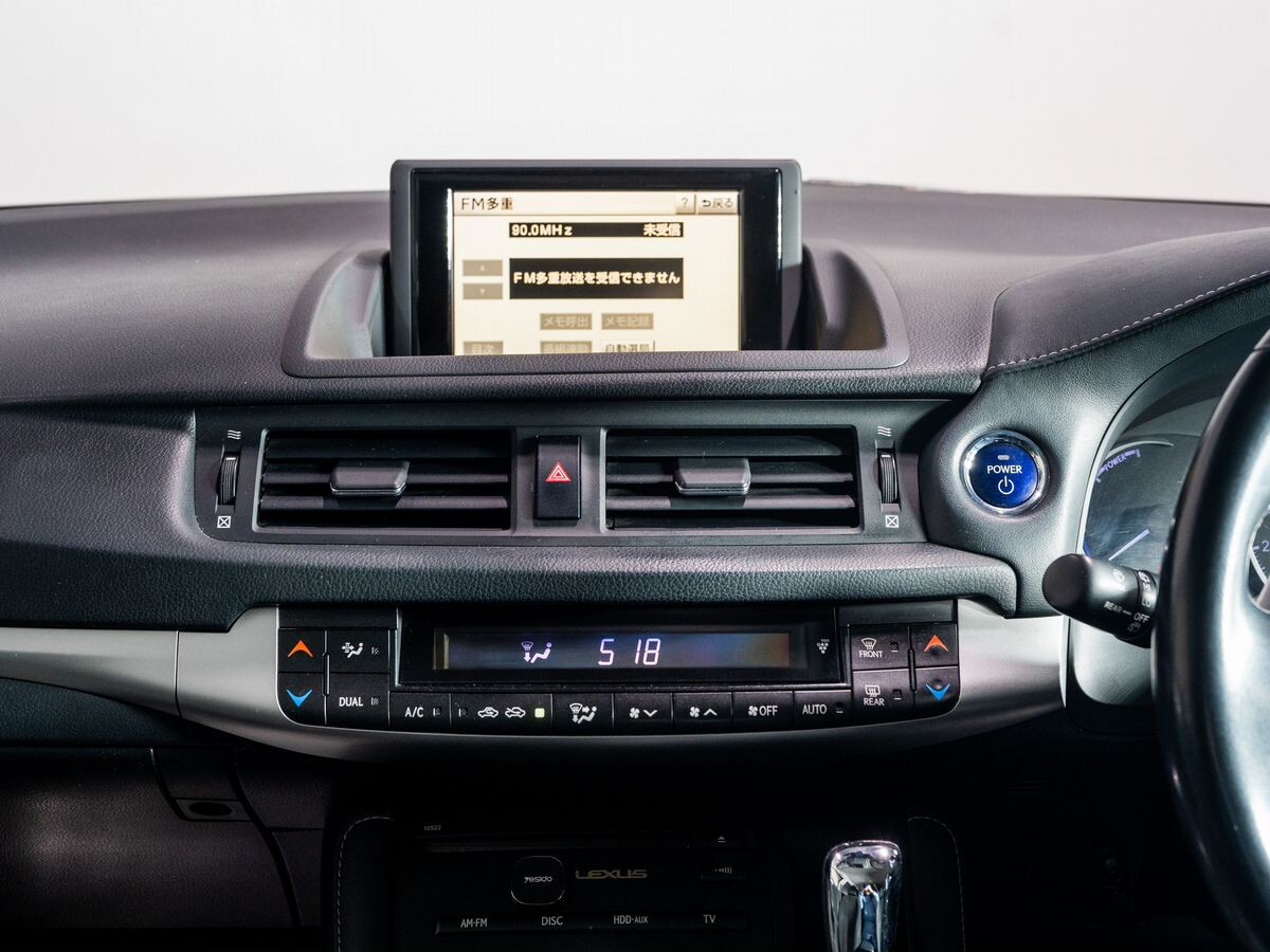 Lexus CT200h 2011 - фото автомобиля
