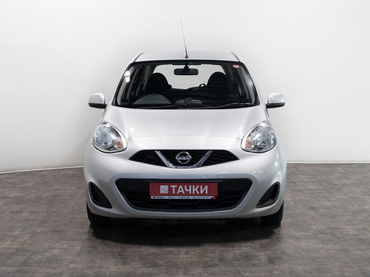 Nissan March 2019 - фото автомобиля