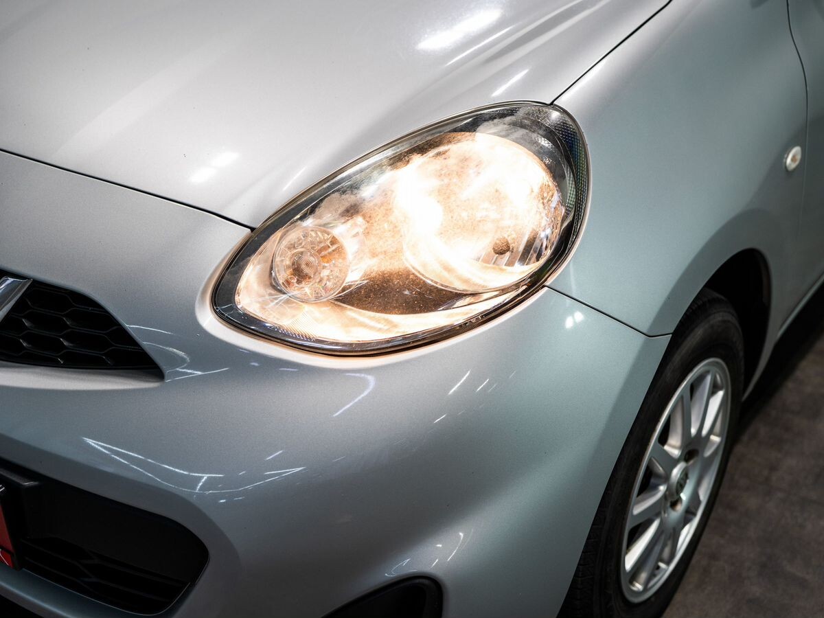 Nissan March 2019 - фото автомобиля