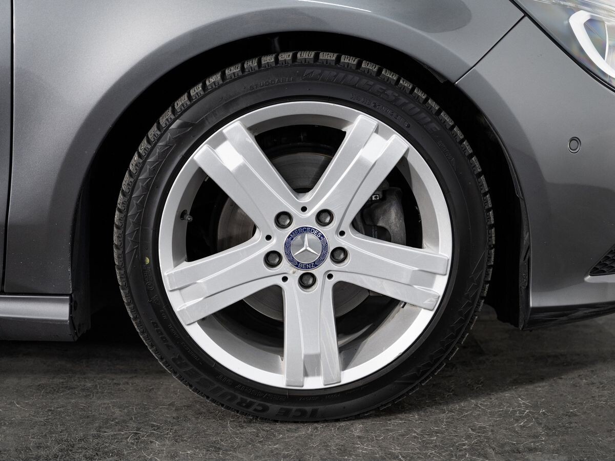 Mercedes-Benz CLA-Class 2013 - фото автомобиля