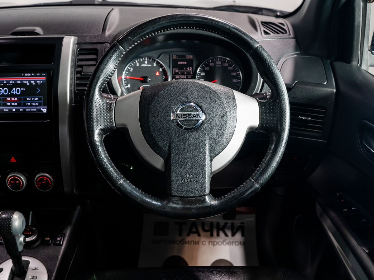 Nissan X-Trail 2011 - фото автомобиля