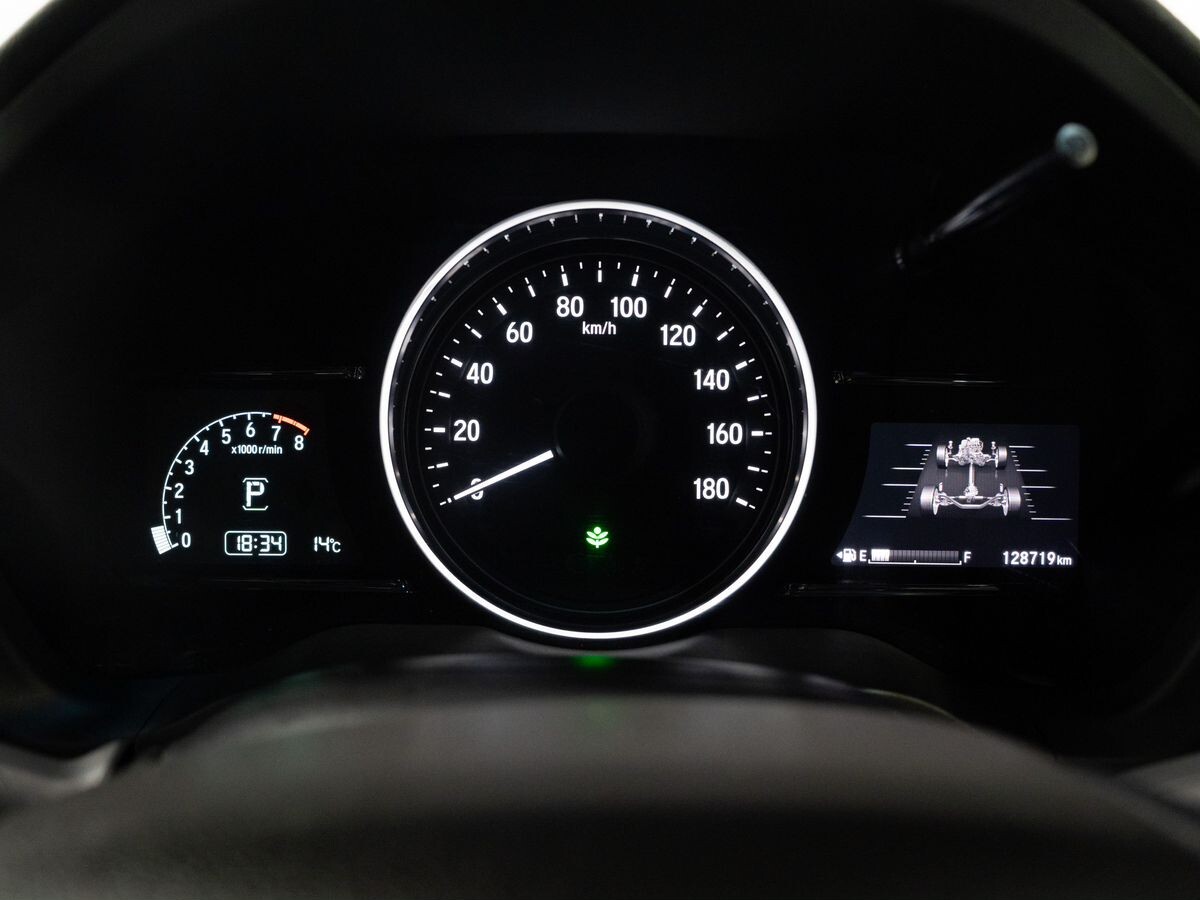 Honda Vezel 2018 - фото автомобиля