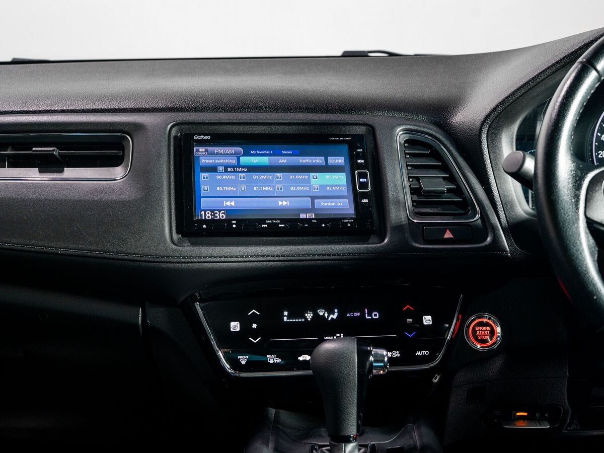 Honda Vezel 2018 - фото автомобиля