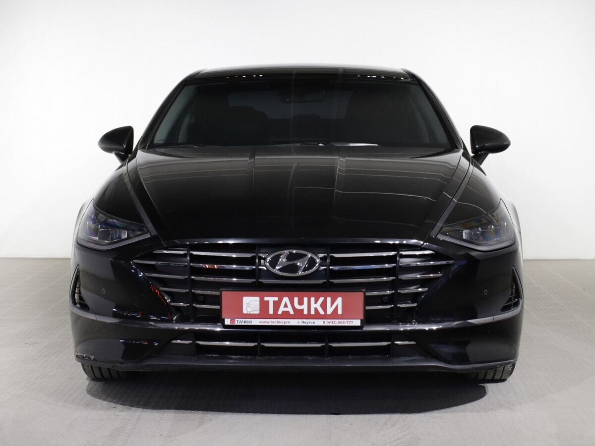 Hyundai Sonata 2021 - фото автомобиля