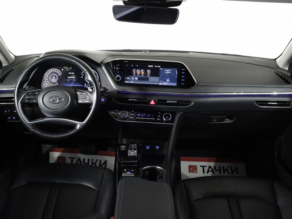 Hyundai Sonata 2021 - фото автомобиля
