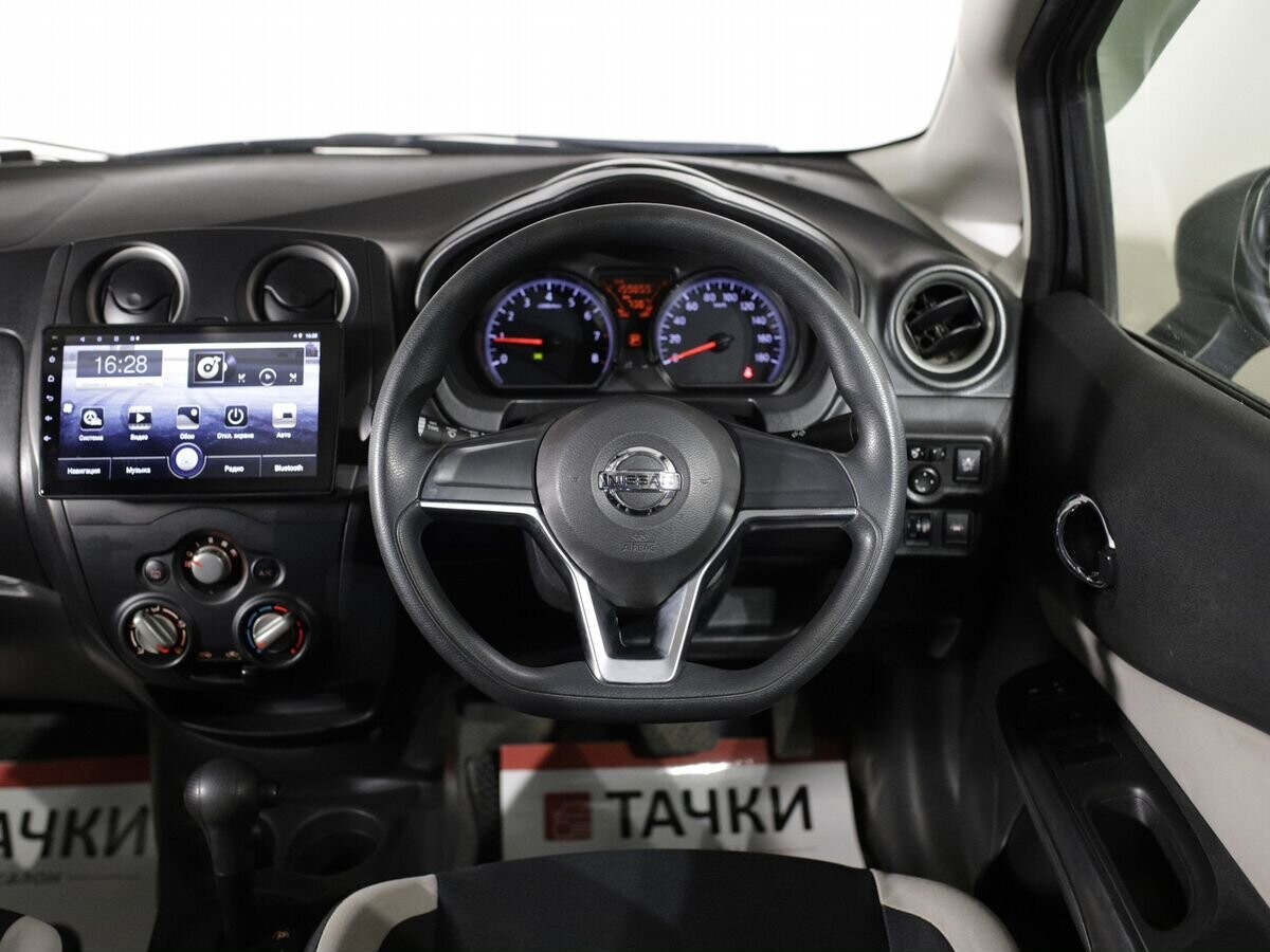 Nissan Note 2017 - фото автомобиля