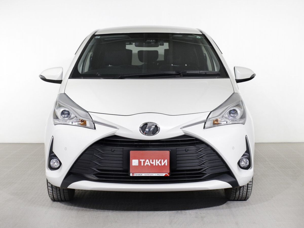 Toyota Vitz 2019 - фото автомобиля