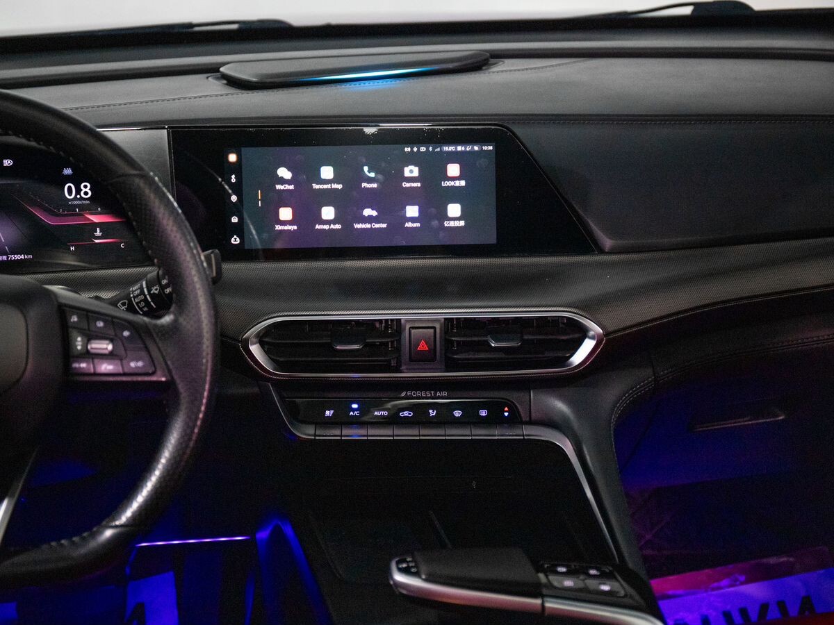 Changan UNI-T 2020 - фото автомобиля