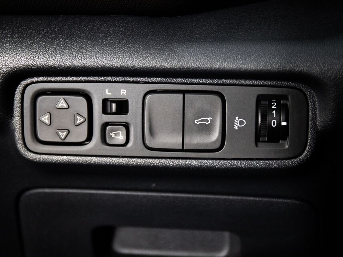 Changan UNI-T 2020 - фото автомобиля