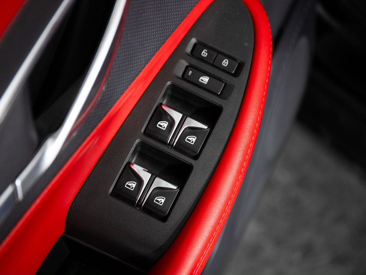 Changan UNI-T 2020 - фото автомобиля