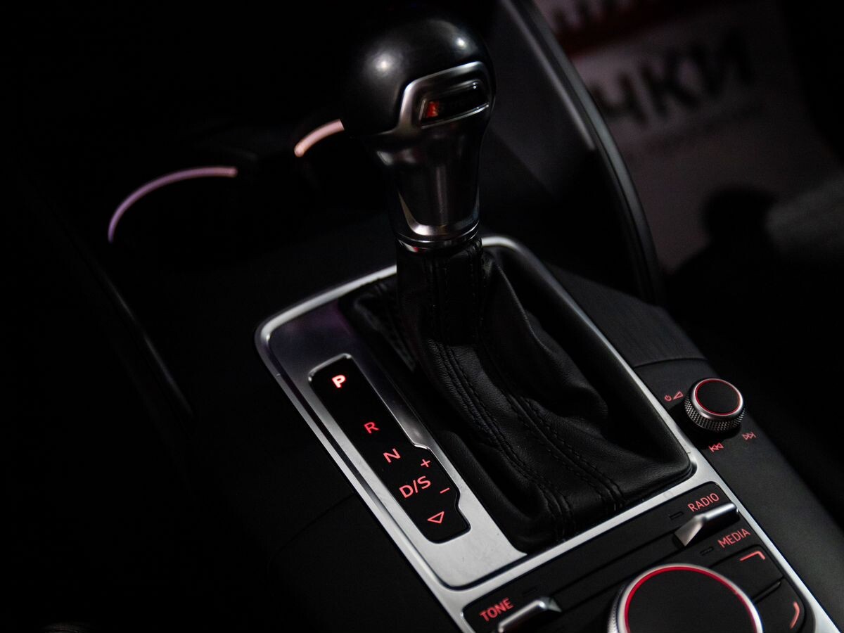 Audi A3 2014 - фото автомобиля