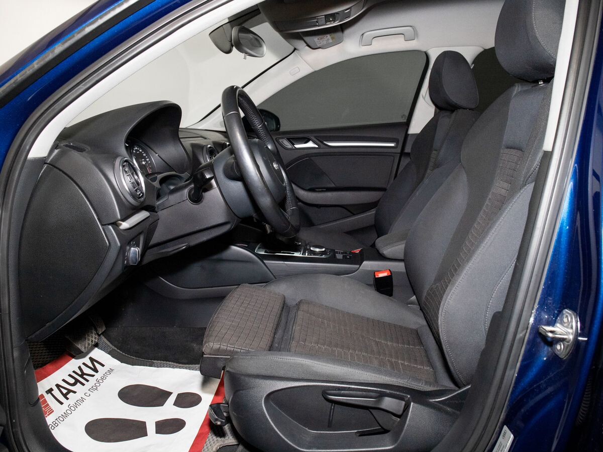 Audi A3 2014 - фото автомобиля