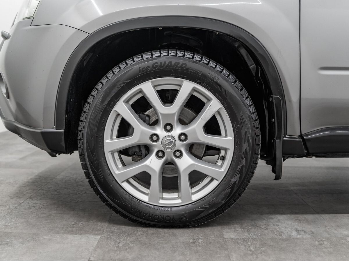 Nissan X-Trail 2011 - фото автомобиля