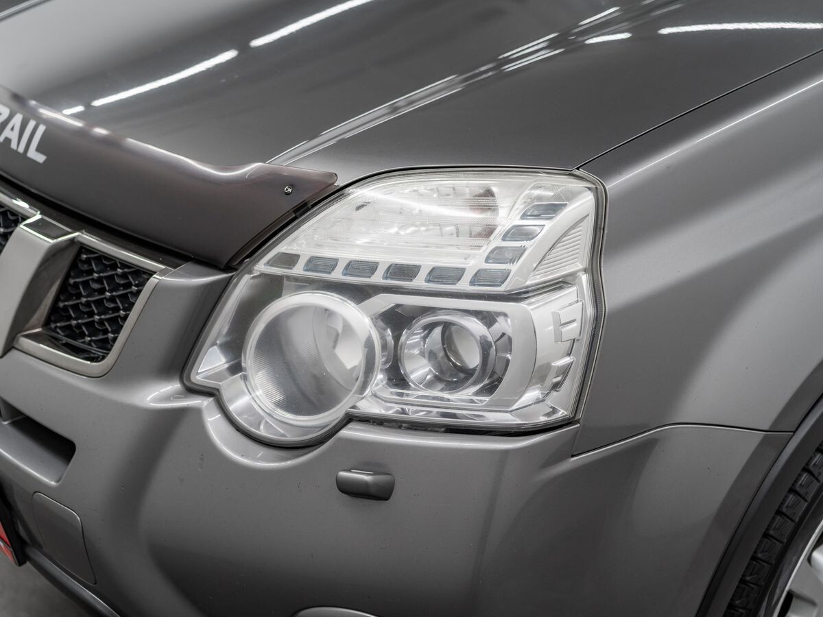 Nissan X-Trail 2011 - фото автомобиля