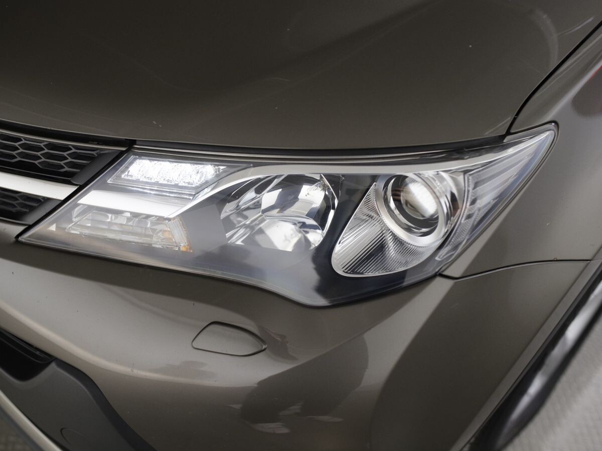 Toyota RAV4 2013 - фото автомобиля