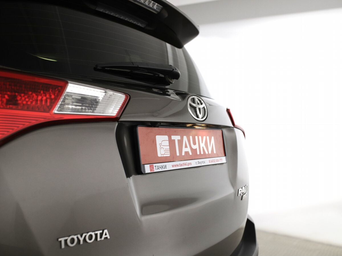 Toyota RAV4 2013 - фото автомобиля