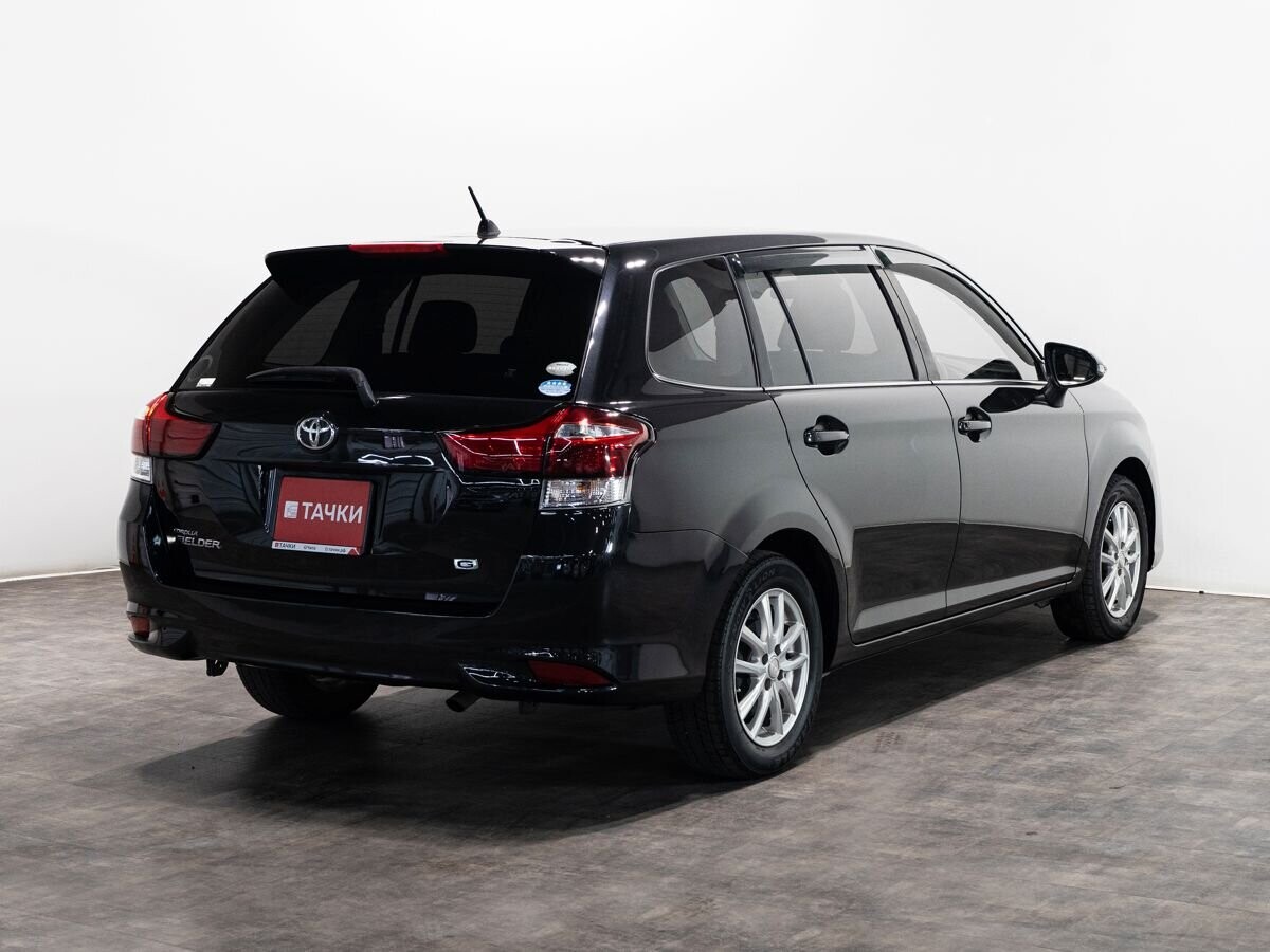 Toyota Corolla Fielder 2017 - фото автомобиля