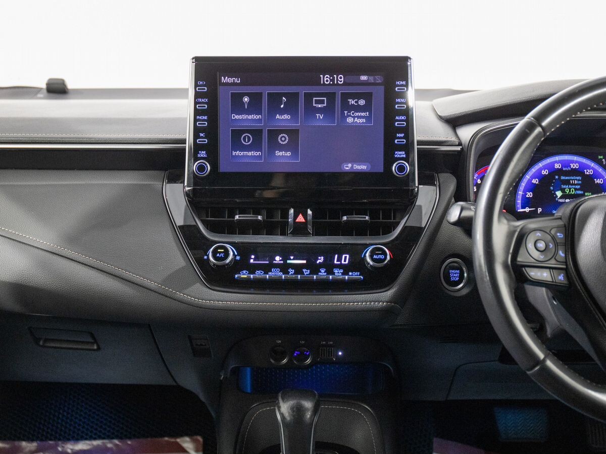 Toyota Corolla 2020 - фото автомобиля