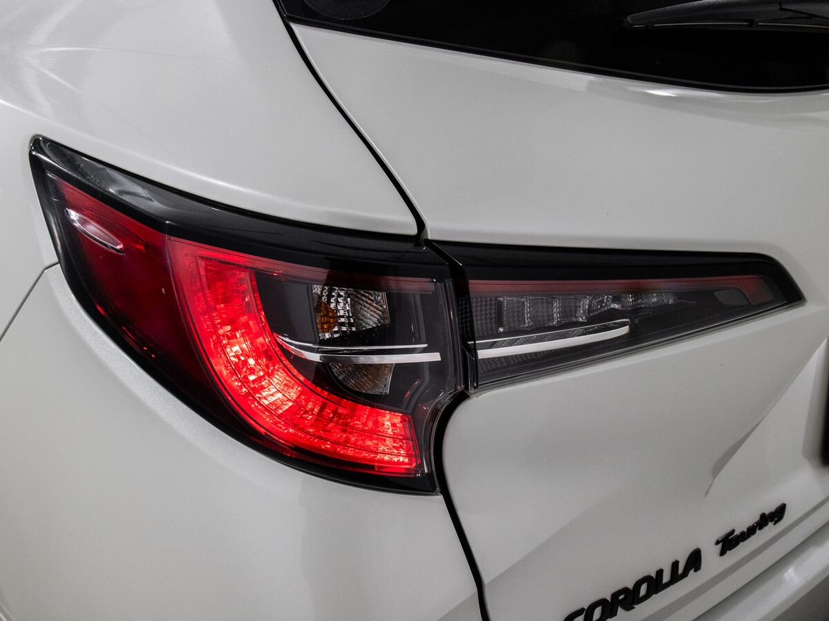 Toyota Corolla 2020 - фото автомобиля