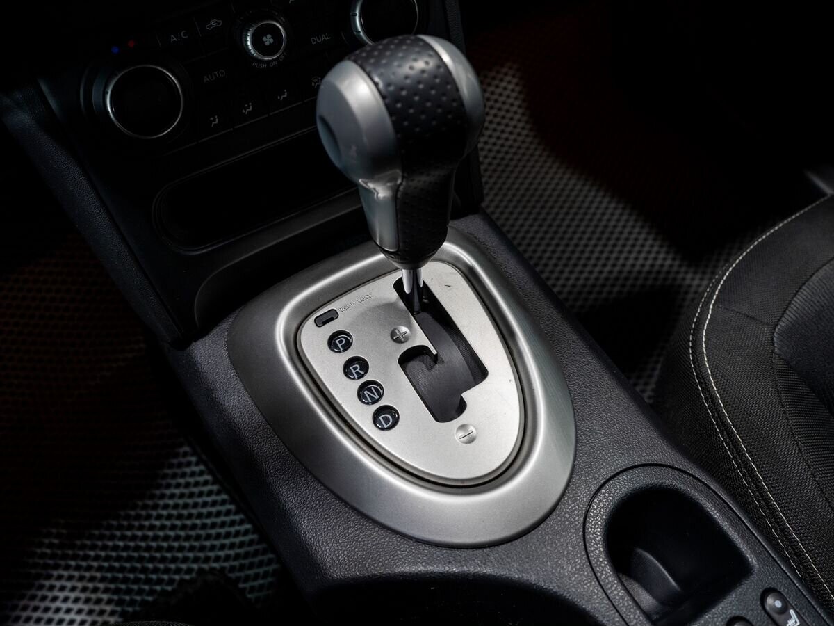 Nissan Qashqai 2011 - фото автомобиля