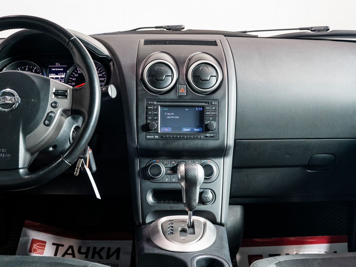 Nissan Qashqai 2011 - фото автомобиля