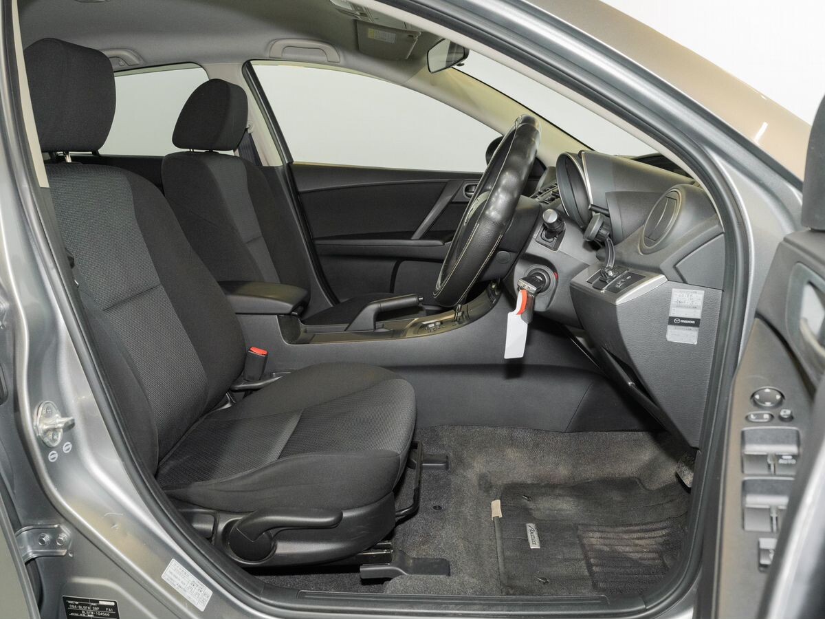 Mazda Axela 2009 - фото автомобиля