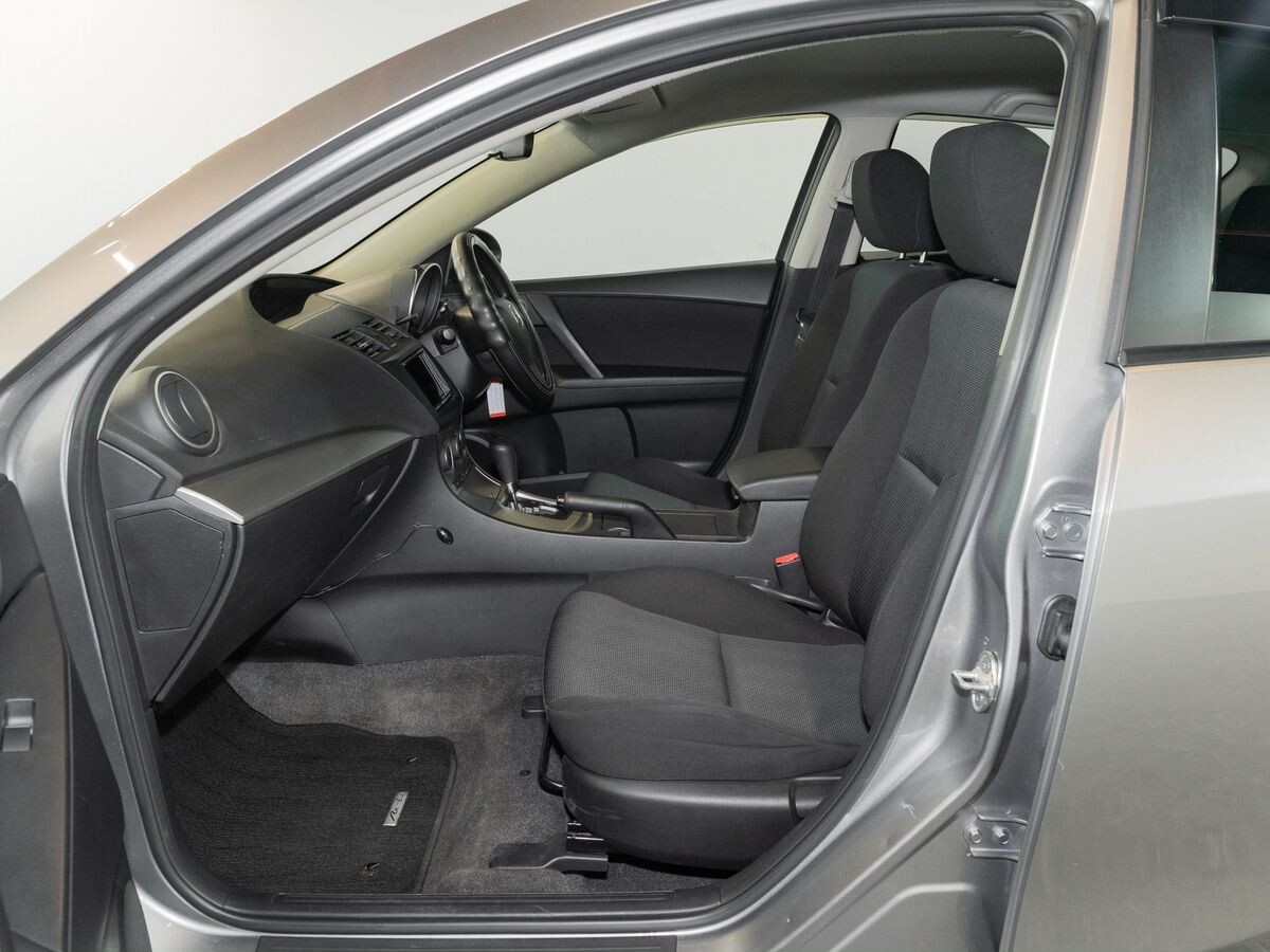Mazda Axela 2009 - фото автомобиля