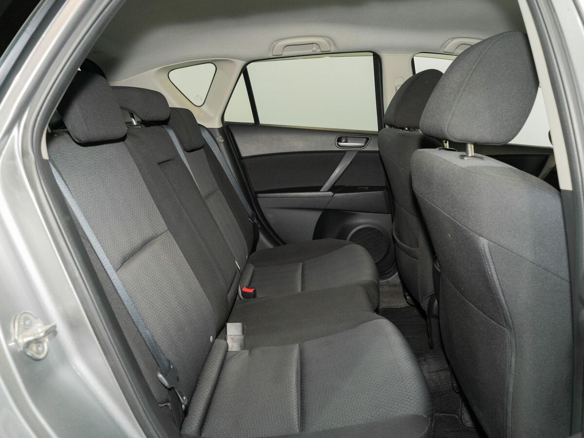 Mazda Axela 2009 - фото автомобиля