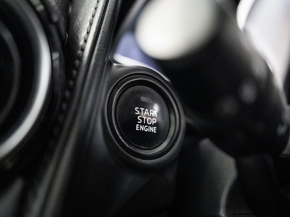 Mazda CX-3 2016 - фото автомобиля