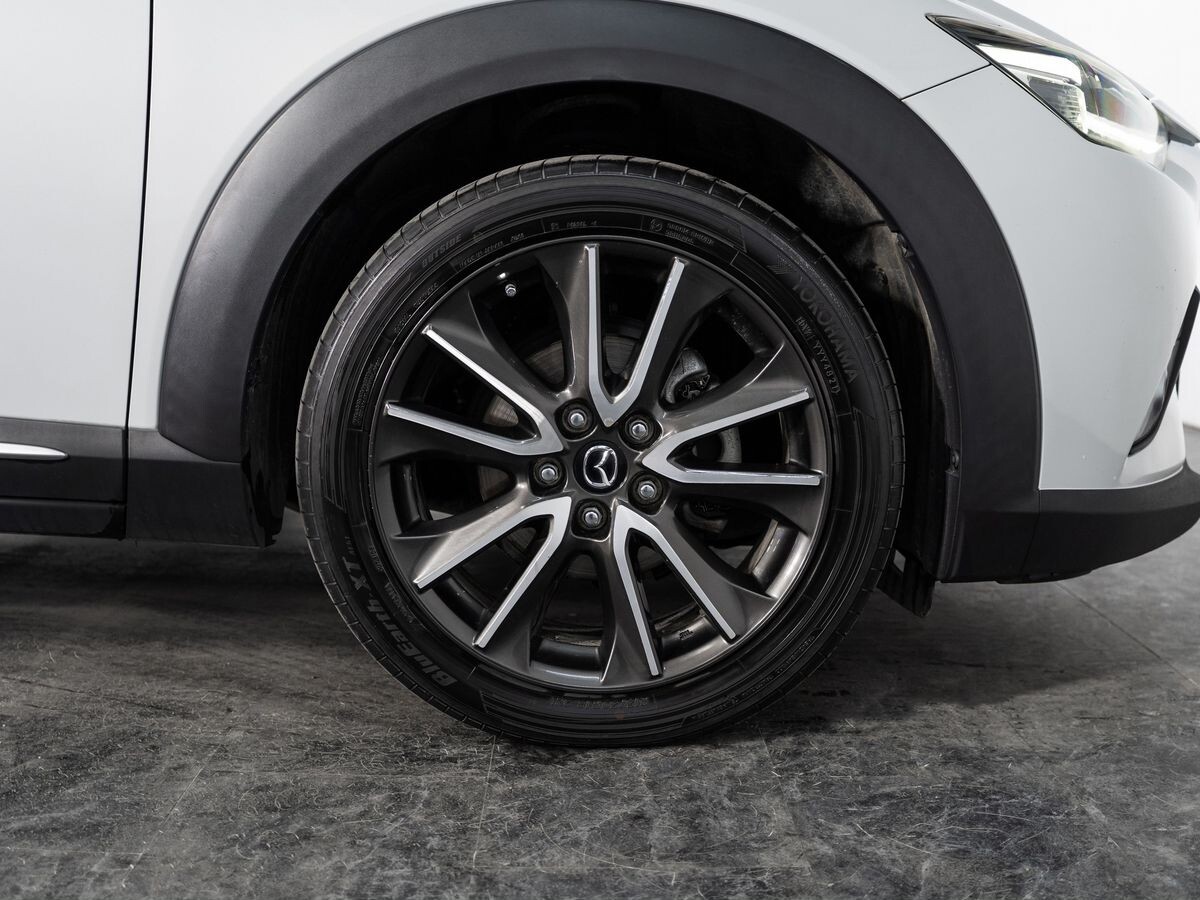 Mazda CX-3 2016 - фото автомобиля