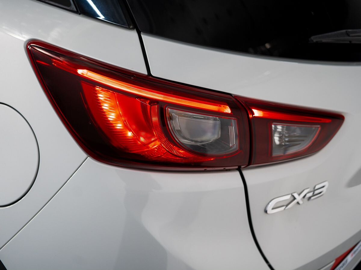 Mazda CX-3 2016 - фото автомобиля