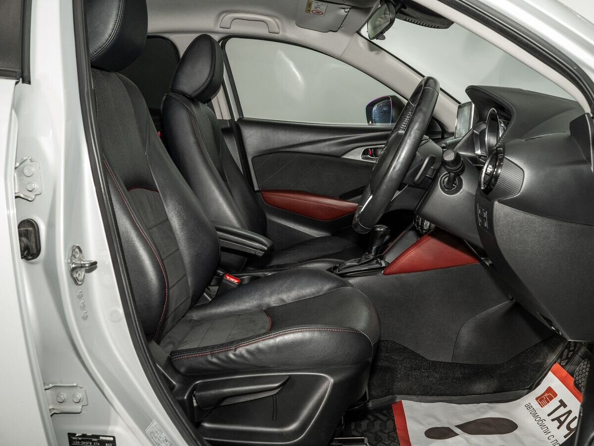 Mazda CX-3 2016 - фото автомобиля