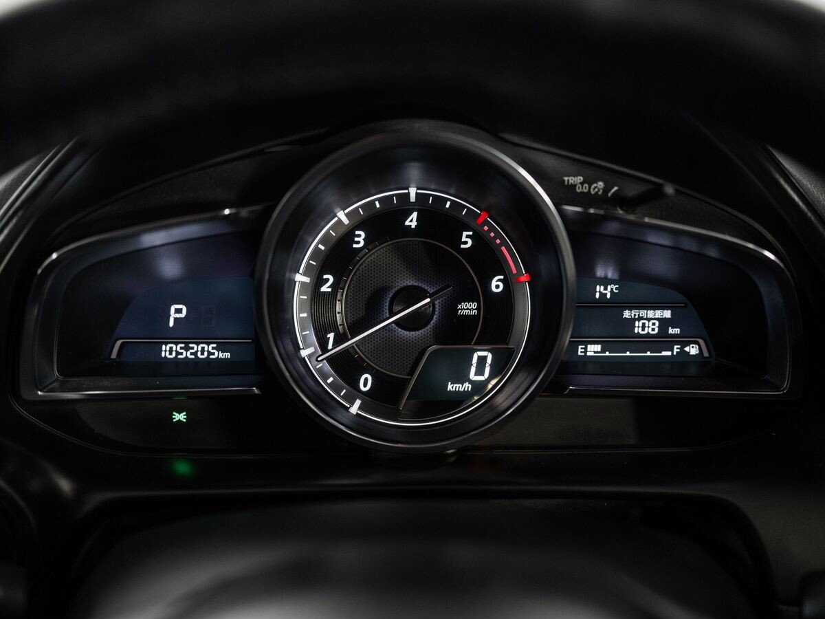 Mazda CX-3 2016 - фото автомобиля