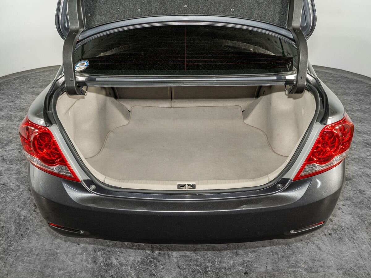 Toyota Allion 2012 - фото автомобиля