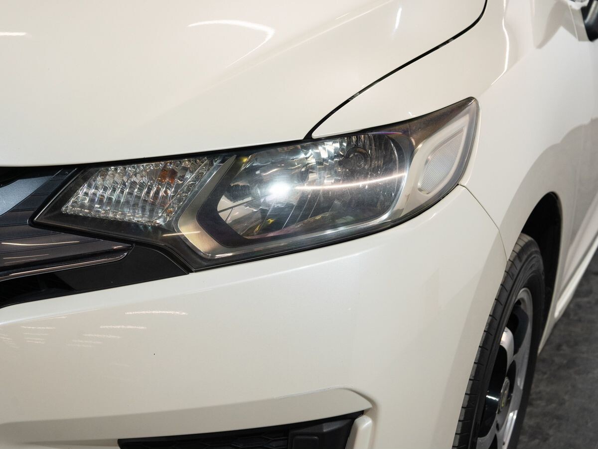 Honda Fit 2013 - фото автомобиля