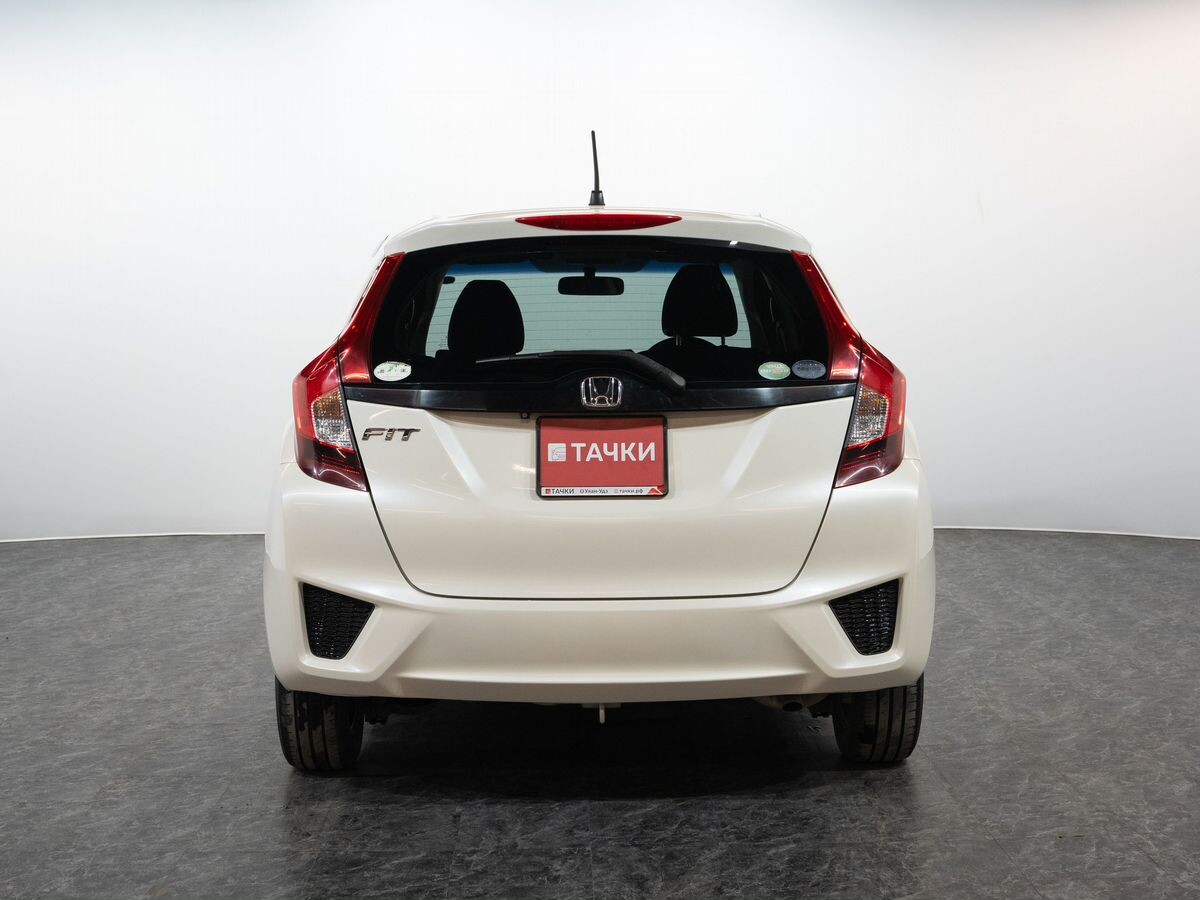 Honda Fit 2013 - фото автомобиля