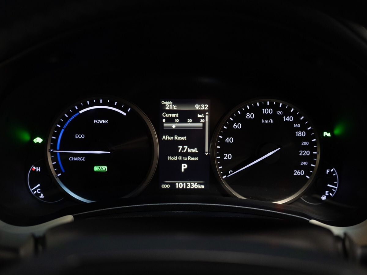 Lexus NX300h 2019 - фото автомобиля