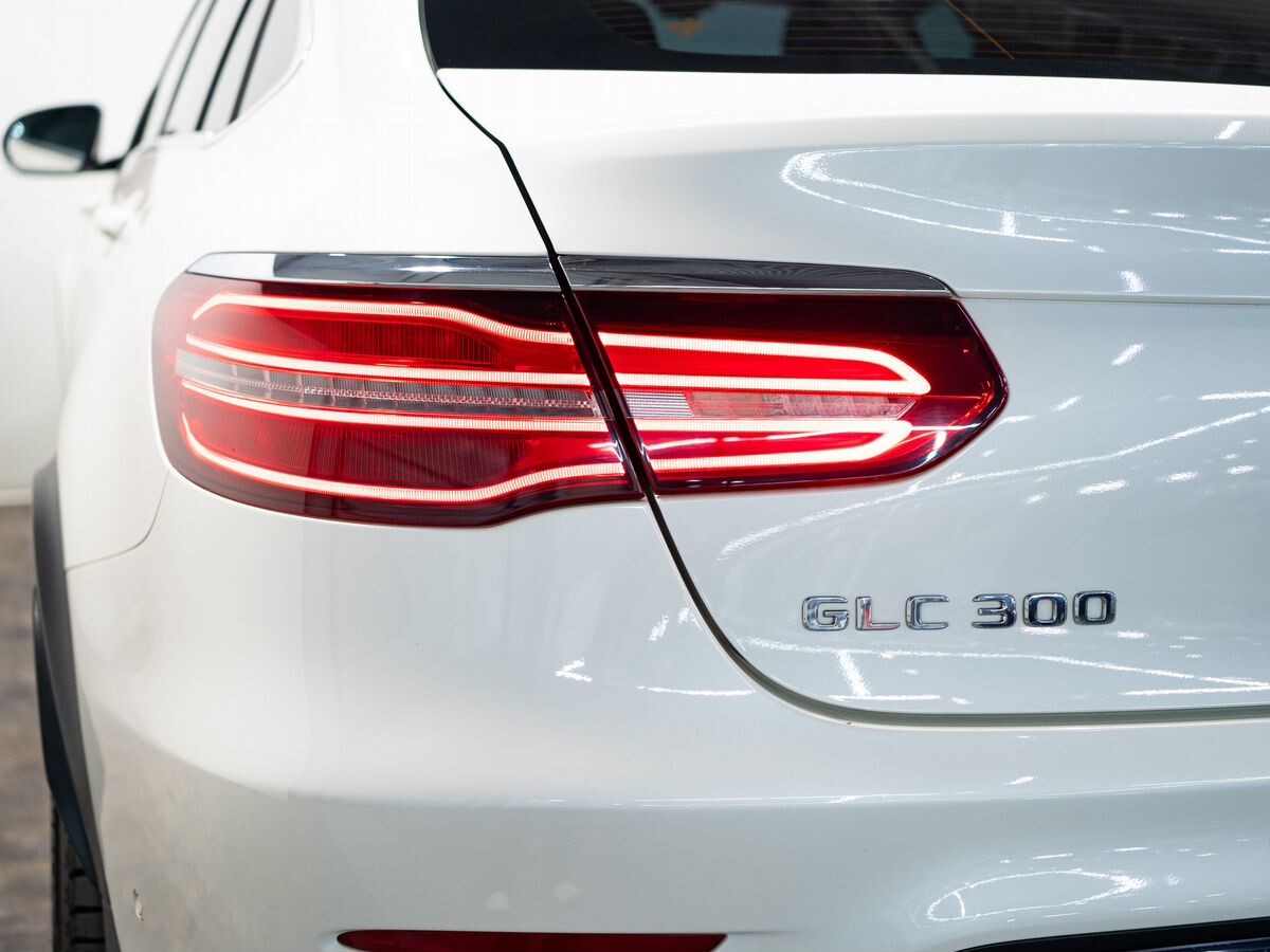 Mercedes-Benz GLC Coupe 2017 - фото автомобиля