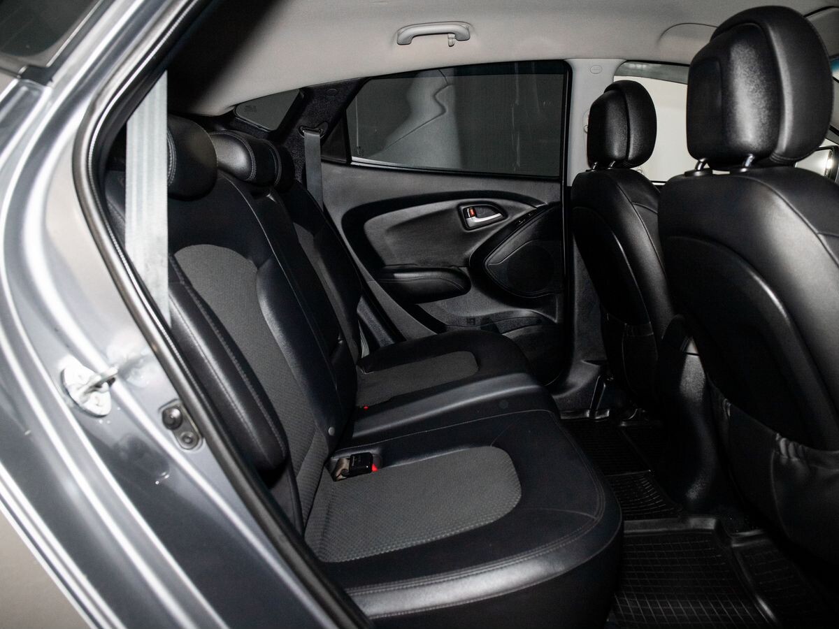Hyundai ix35 2011 - фото автомобиля