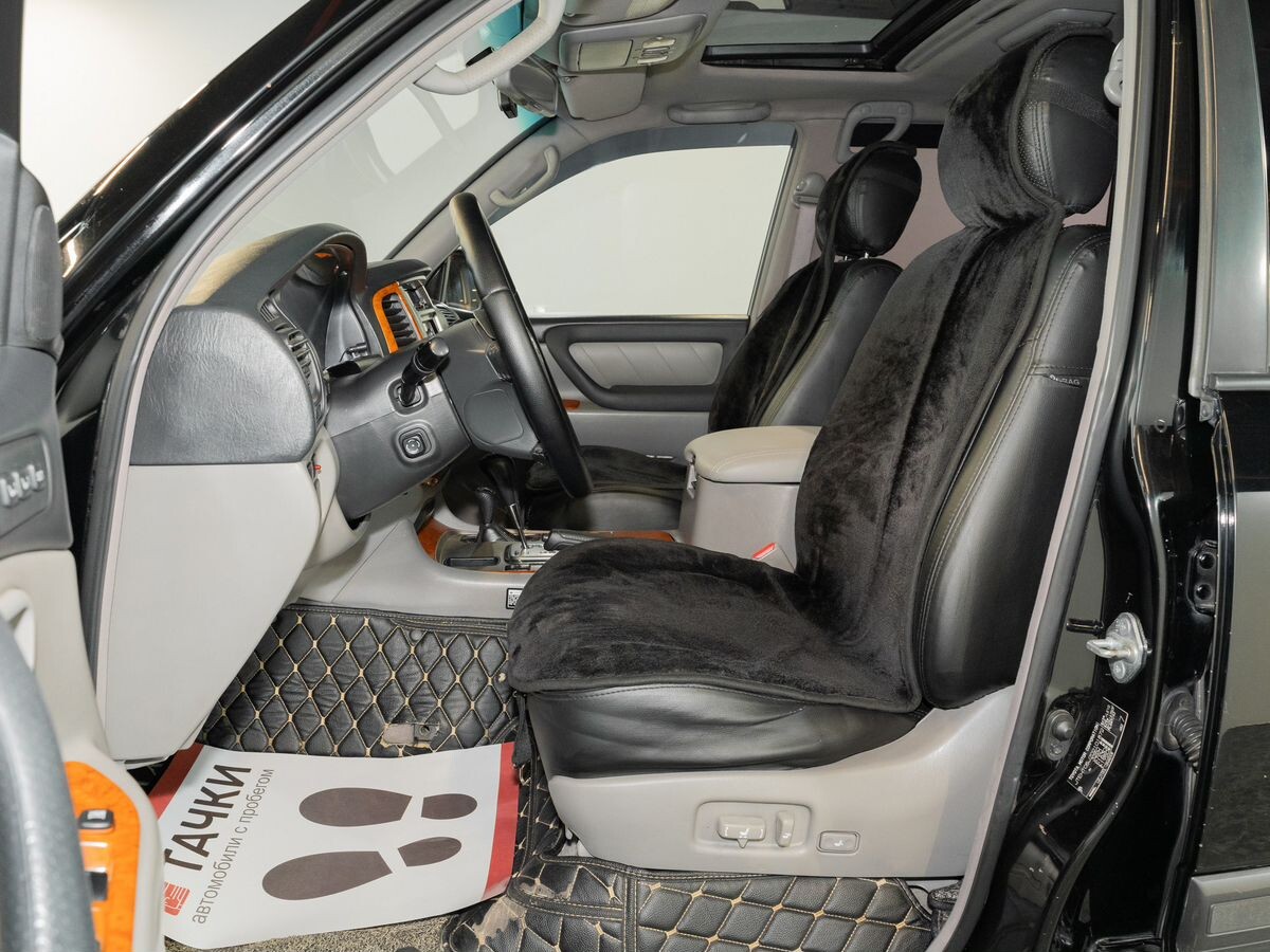 Toyota Land Cruiser 2006 - фото автомобиля