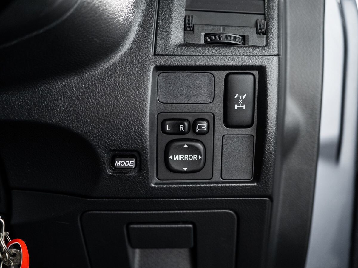 Daihatsu Be-Go 2012 - фото автомобиля