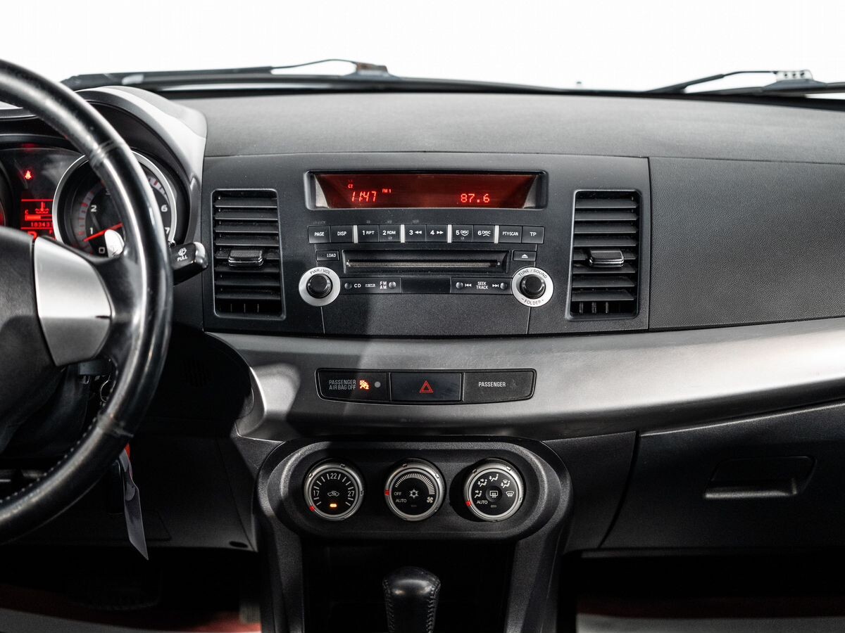Mitsubishi Lancer 2008 - фото автомобиля