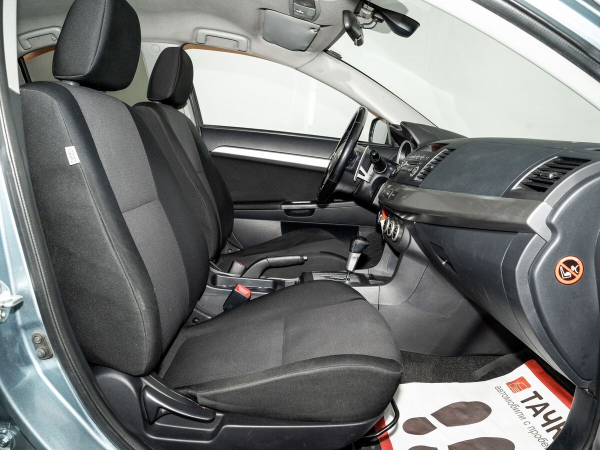 Mitsubishi Lancer 2008 - фото автомобиля