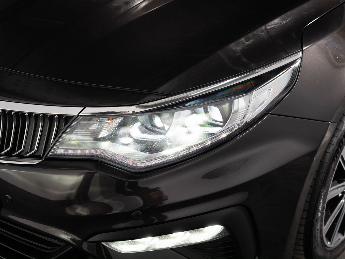 Kia Optima 2019 - фото автомобиля