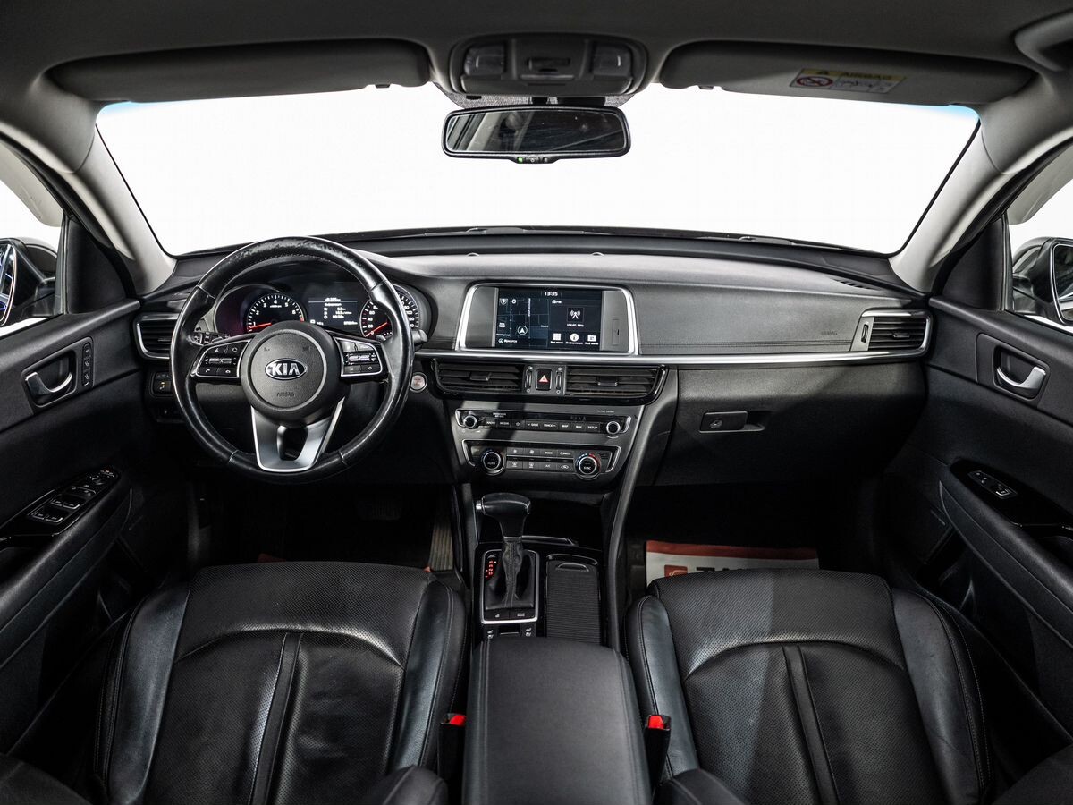 Kia Optima 2019 - фото автомобиля