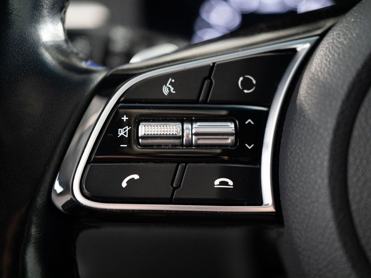 Kia Optima 2019 - фото автомобиля