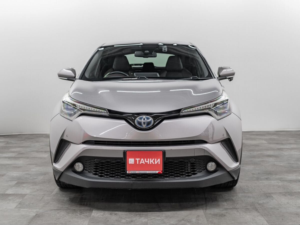Toyota C-HR 2017 - фото автомобиля