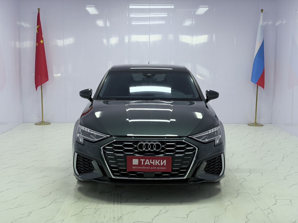 Audi A3 2022 - фото автомобиля