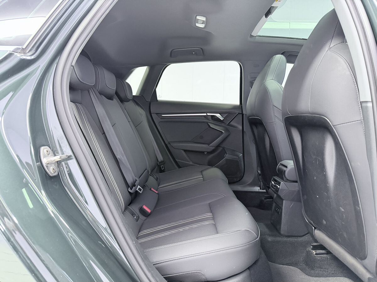 Audi A3 2022 - фото автомобиля