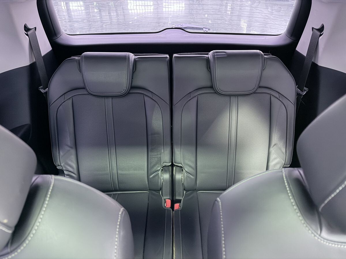 Wuling Victory 2021 - фото автомобиля